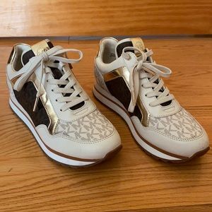 Michael Kors Sneakers